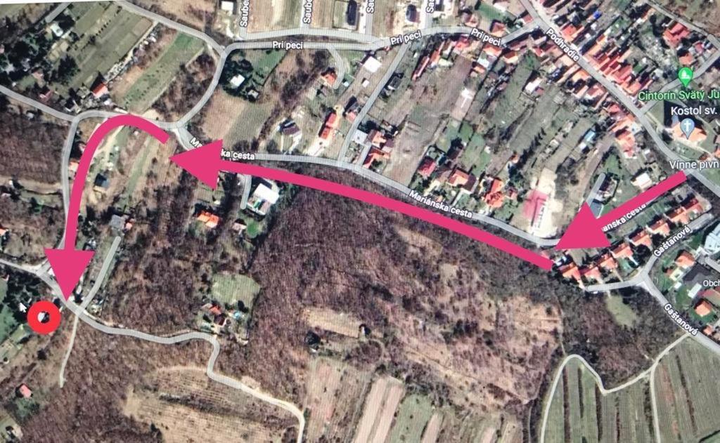 Apartmán Ivi Svätý Jur Exteriér fotografie